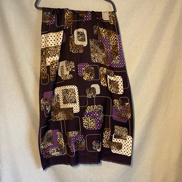 Vintage Chavelle Scarf Purple and Animal print - Picture 5 of 6